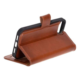 Solo Pelle Lederhülle kompatibel für iPhone 16e in 6.1 Zoll Cognac Braun abnehmbare Hülle (2in1) inkl. Kartenfächer geeignet für MagSafe Zubehör