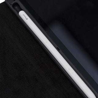 Solo Pelle Lederhülle Miami geeignet für Apple iPad Pro 11" 2018 Hülle Leder Case in Schwarz aus echtem Leder. Unterstützt Pencil 2 und magnetisches Laden