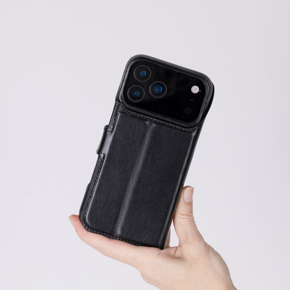 Solo Pelle Schwarz Lederhülle kompatibel für iPhone 17 Pro in 6.3 Zoll abnehmbare Hülle (2in1) inkl. Kartenfächer geeignet für MagSafe Zubehör