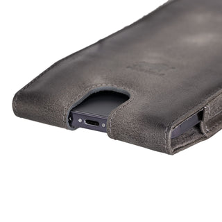 Solo Pelle Lederhülle für das iPhone bis 6.1 Zoll  Leder Hülle Sleeve - Nude Rosa