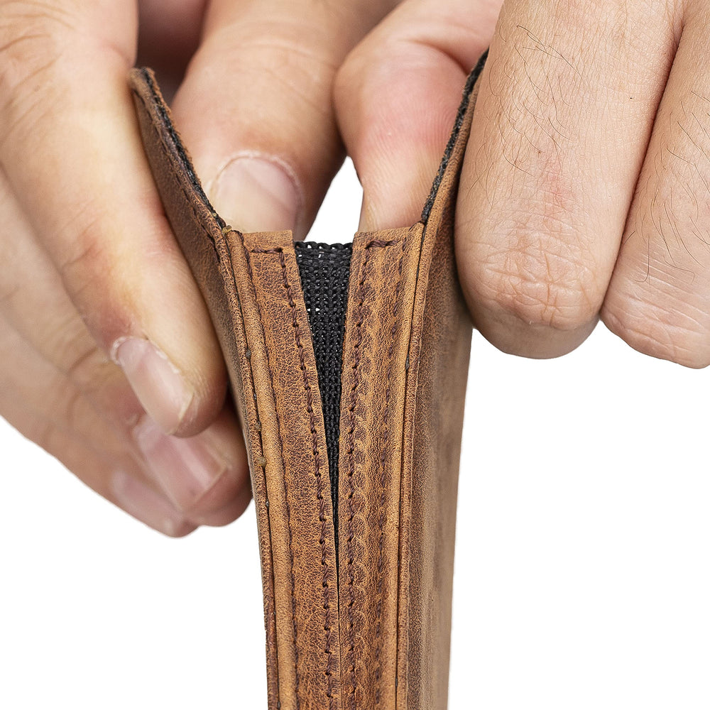 Solo Pelle Lederhülle für das iPhone bis 6.1 Zoll Leder Hülle Sleeve - Vintage Braun