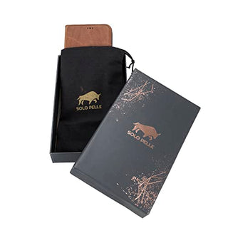Solo Pelle Lederhülle für das iPhone 14 Plus in 6.7 Zoll Case Leder Hülle Ledertasche Backcover aus echtem Leder mit Standfunktion Stanford Base