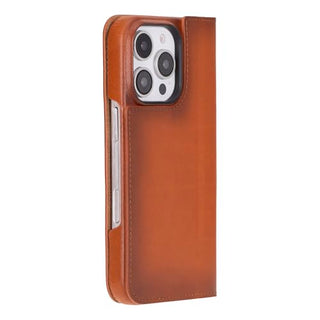 Solo Pelle Lederhülle kompatibel für iPhone 16 Pro in 6.3 Zoll (2in1) inkl. Kartenfächer geeignet für MagSafe Zubehör I Duke