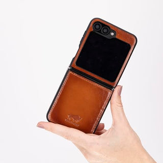 Solo Pelle Lederhülle für das Samsung Galaxy Z Flip 6 Hülle aus echtem Leder, Model: Stanford klappbar