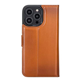 Solo Pelle Lederhülle kompatibel für iPhone 15 Pro Max in 6.7 Zoll abnehmbare Hülle (2in1) inkl. Kartenfächer für das original Apple iPhone 15 Pro Max in 6.7