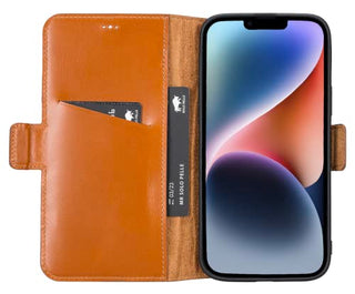 Solo Pelle aufklappbare Lederhülle kompatibel für iPhone 14 Plus in 6.7 Zoll inkl. 1 Kartenfach für das original Apple iPhone 14 Plus in 6.7 Zoll