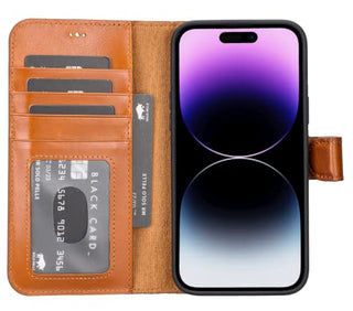 Solo Pelle Lederhülle kompatibel für iPhone 14 Plus in 6.7 Zoll abnehmbare Hülle (2in1) inkl. Kartenfächer für das original Apple iPhone iPhone 14 Plus in 6.7 Zoll