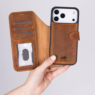 Solo Pelle Lederhülle kompatibel für iPhone 17 Pro Max in 6.9 Zoll abnehmbare Hülle (2in1) inkl. Kartenfächer geeignet für MagSafe Zubehör