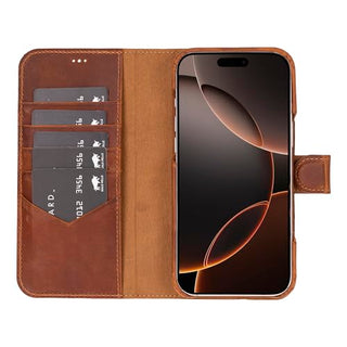Solo Pelle Lederhülle kompatibel für iPhone 16 Pro Max in 6.7 Zoll abnehmbare Hülle (2in1) inkl. Kartenfächer geeignet für MagSafe Zubehör