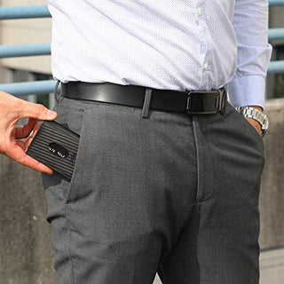 NEU: SOLO PELLE® Slim Wallet mit Münzfach [12 Karten] Slimwallet Riga [RFID-Schutz] Kartenetui mit Münzfach [Leder] Smart Wallet für Männer und Damen
