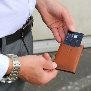 Slim Wallet "Lean" mit Münzfach 12 Karten - Kroko Schwarz