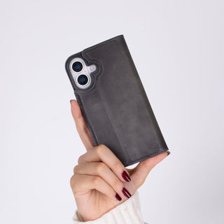 Steingrau Braun Braun Solo Pelle Lederhülle kompatibel für iPhone 17 in 6.3 Zoll abnehmbare Hülle (2in1) inkl. Kartenfächer geeignet für MagSafe Zubehör