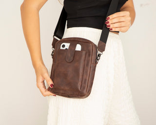 Pisa - Handytasche aus Leder