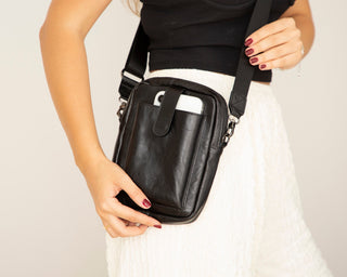 Pisa - Handytasche aus Leder