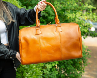 Dolly - Reisetasche aus Leder