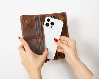 Aura Leather Wallet