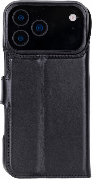 Solo Pelle Schwarz Lederhülle kompatibel für iPhone 17 Pro Max in 6.9 Zoll abnehmbare Hülle (2in1) inkl. Kartenfächer geeignet für MagSafe Zubehör