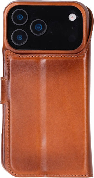 Solo Pelle Cognac Braun Lederhülle kompatibel für iPhone 17 Pro Max in 6.9 Zoll abnehmbare Hülle (2in1) inkl. Kartenfächer geeignet für MagSafe Zubehör