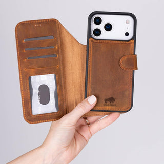 Solo Pelle Camel Braun  Lederhülle kompatibel für iPhone 17 Pro in 6.3 Zoll abnehmbare Hülle (2in1) inkl. Kartenfächer geeignet für MagSafe Zubehör