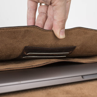 Solo Pelle MacBook Pro 13 und 14 Zoll & Air Retina 13 Zoll Retina, Air M1 Pro Ledertasche Case Hülle Montana für das Apple MacBook Pro 13" Inch aus echtem Leder (Vintage Braun)