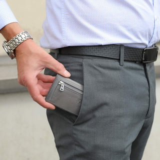 Slim Wallet "Riga" mit Münzfach 12 Karten - Carbon