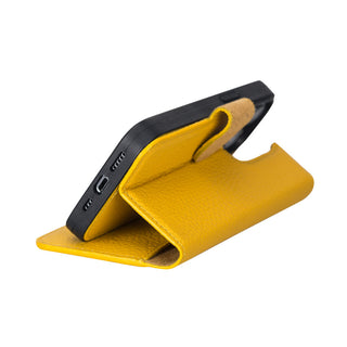 Delfi, Magic - 2-in-1-Handyhülle für iPhone 13 Pro aus Leder