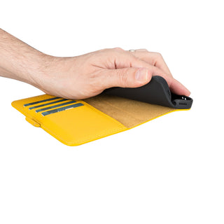 Delfi, TD Wallet - Handyhülle für iPhone 13 Pro aus Leder