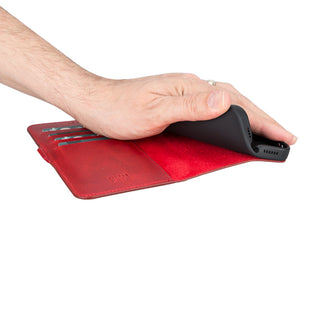 Delfi, TD Wallet - Handyhülle für iPhone 13 Pro aus Leder