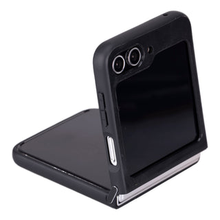 Flex Cover - Handyhülle für Samsung Galaxy Z Flip 5 aus Leder