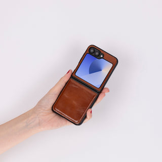 Flex Cover - Handyhülle für Samsung Galaxy Z Flip 6 aus Leder