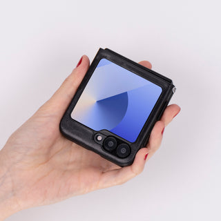 Flex Cover - Handyhülle für Samsung Galaxy Z Flip 6 aus Leder