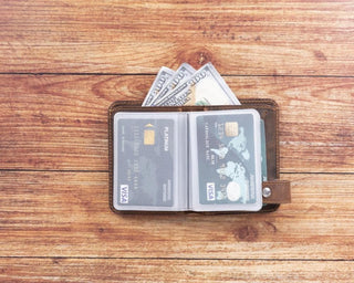 Oscard Card Holder