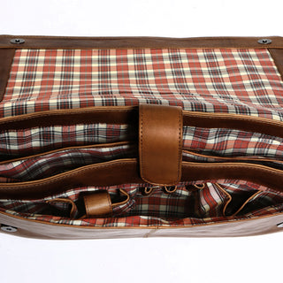 Solo Pelle Leder Messenger Tasche / Umhängetasche aus echtem Leder Modell: 4012