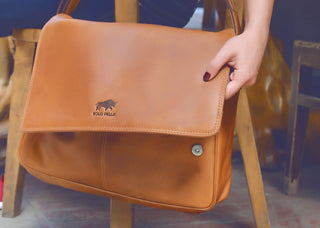 Solo Pelle Leder Messenger Tasche / Umhängetasche aus echtem Leder Modell: 4012