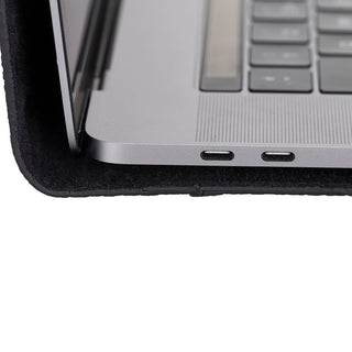 Solo Pelle Ledertasche für das MacBook Air 15.3 Zoll Lederhülle Case Hülle Münich für das Apple MacBook Air 15 (2024) Zo
